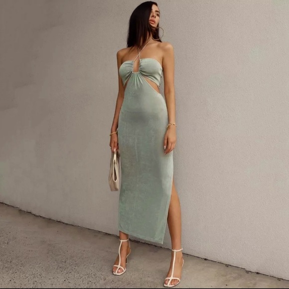 NWT cut out maxi dress sea foam sage halter silky thighsplit halter2-4/6-8/10-12 - Picture 4 of 17